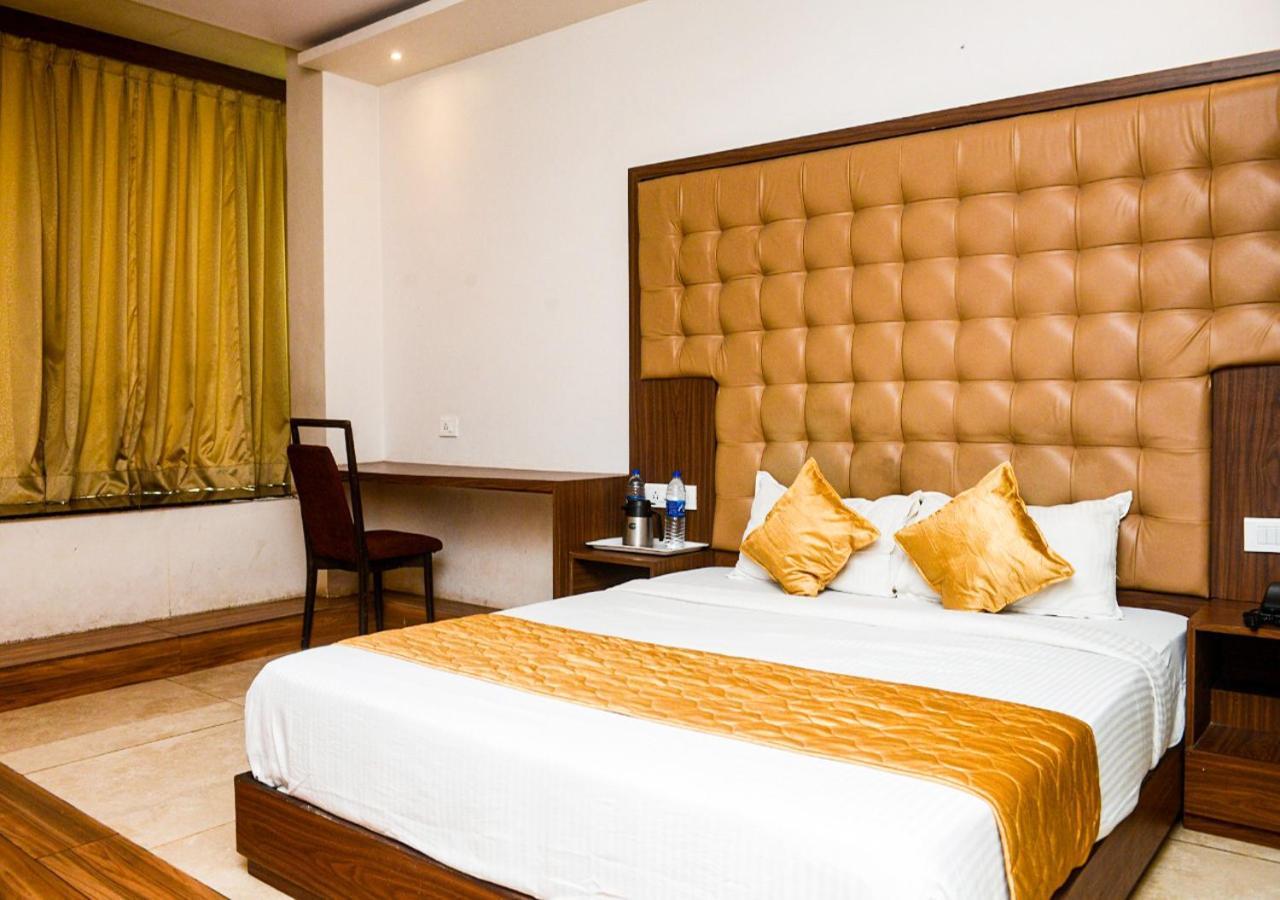 Hotel Bkc Inn - Near Trade Center, Visa Consulate Bombaj Zewnętrze zdjęcie