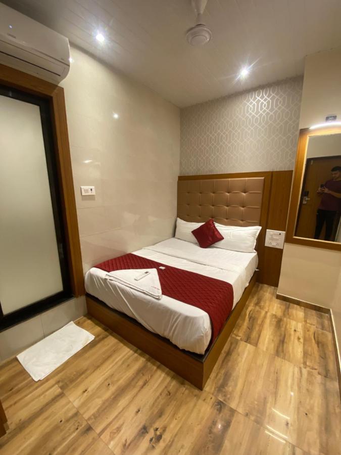 Hotel Bkc Inn - Near Trade Center, Visa Consulate Bombaj Zewnętrze zdjęcie