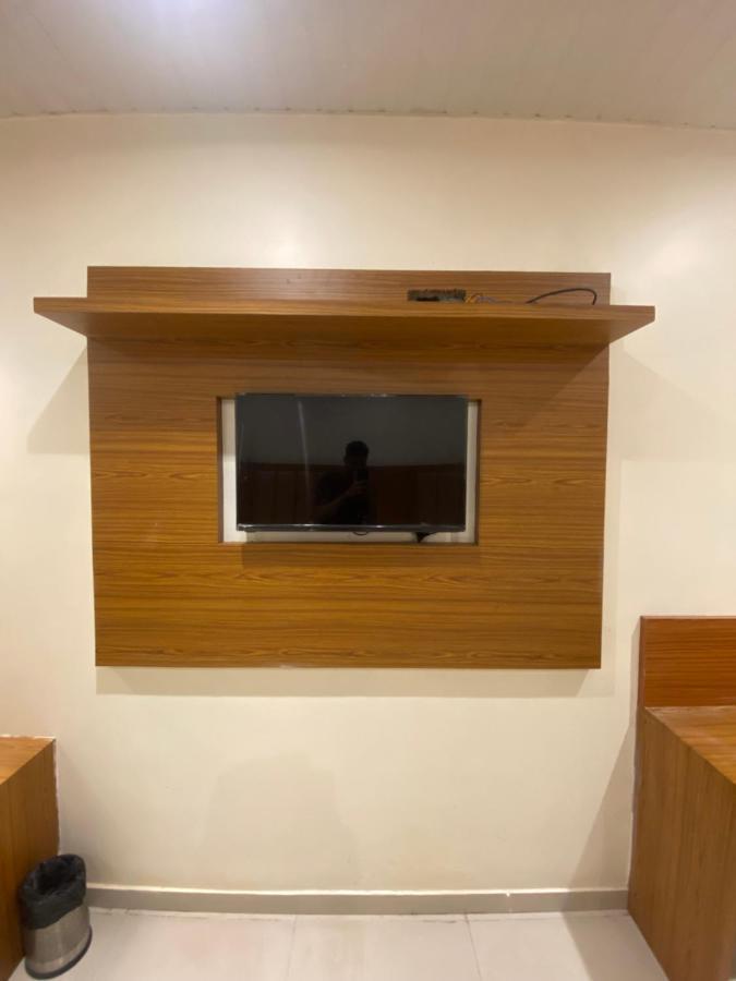 Hotel Bkc Inn - Near Trade Center, Visa Consulate Bombaj Zewnętrze zdjęcie