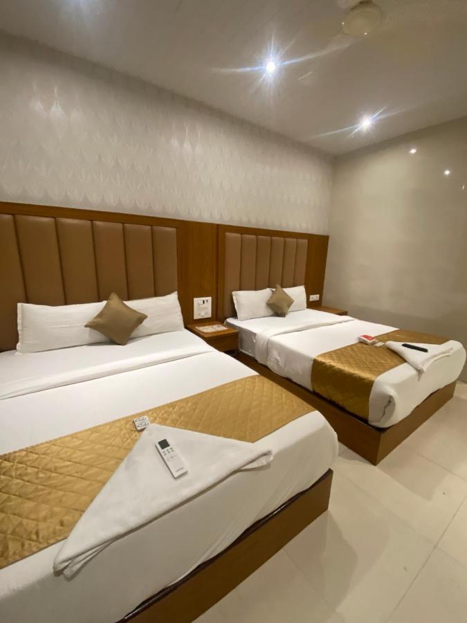 Hotel Bkc Inn - Near Trade Center, Visa Consulate Bombaj Zewnętrze zdjęcie