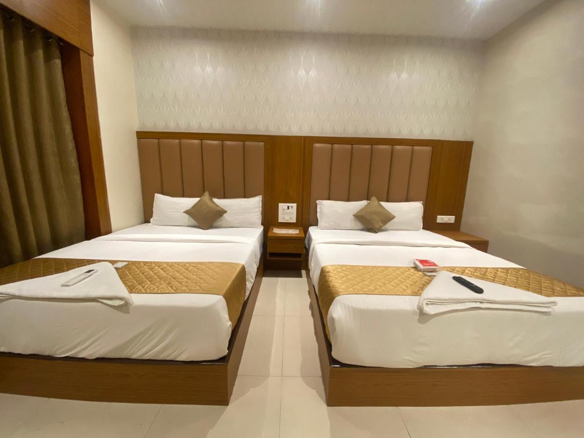Hotel Bkc Inn - Near Trade Center, Visa Consulate Bombaj Zewnętrze zdjęcie