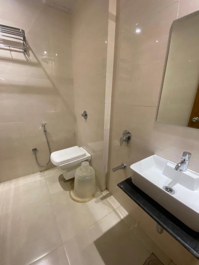 Hotel Bkc Inn - Near Trade Center, Visa Consulate Bombaj Zewnętrze zdjęcie
