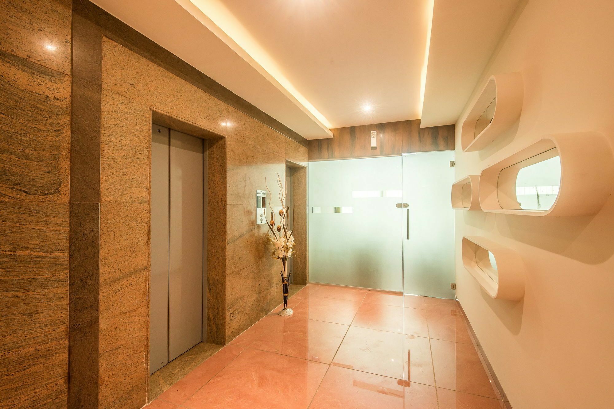 Hotel Bkc Inn - Near Trade Center, Visa Consulate Bombaj Zewnętrze zdjęcie